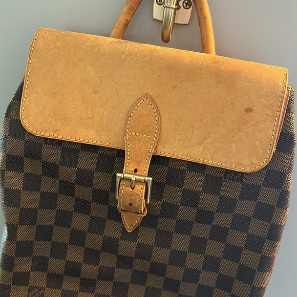 Authentic Louis Vuitton Soho Backpack Damier - Picture 2 of 16